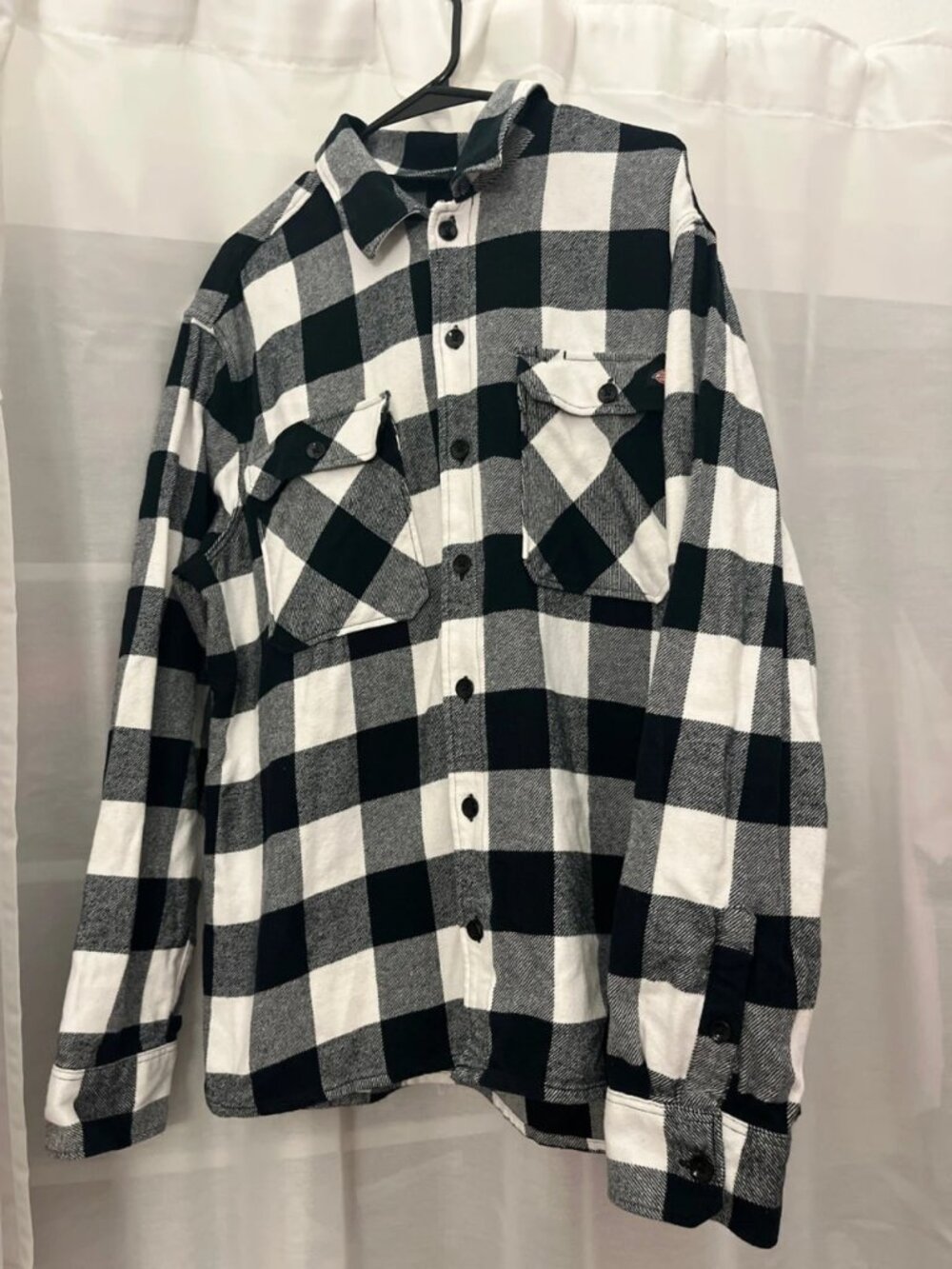 Black & White Buffalo Plaid Flannel Button-Up Shirt Women’s XXL
